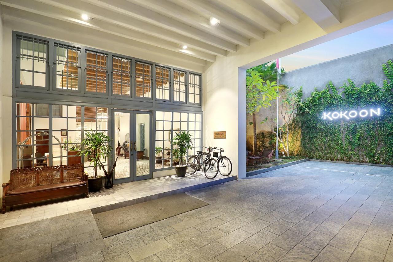 Kokoon Hotel Surabaya Exterior photo
